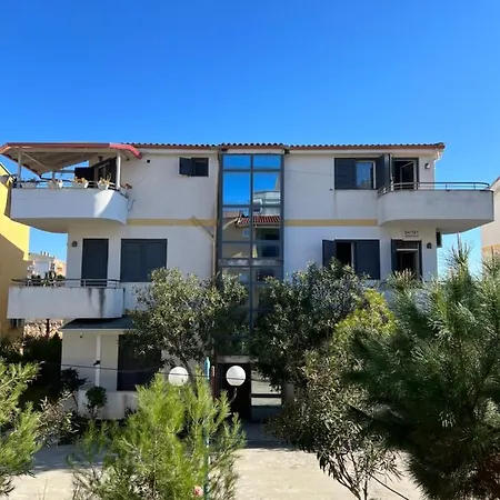 Gazi's For Rent * Golem