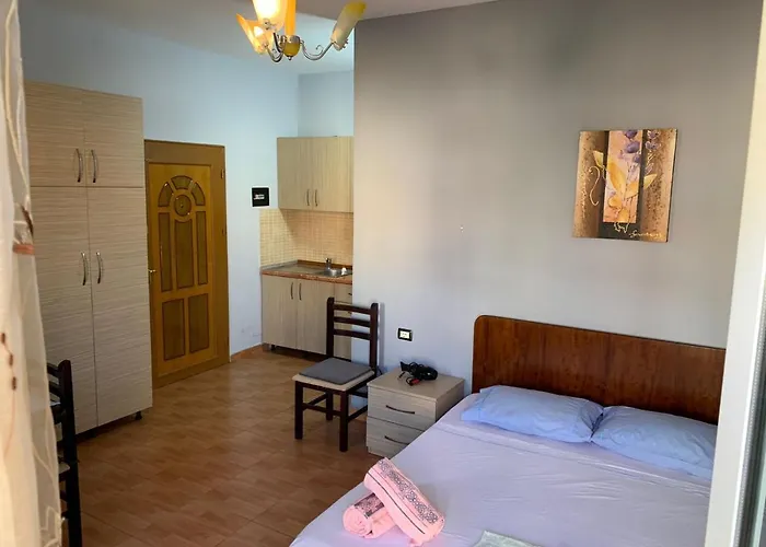 Gazi's For Rent * גולם