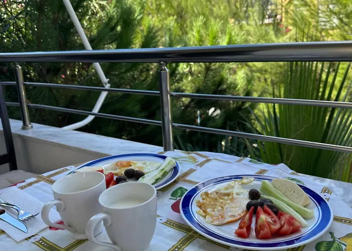 דירה Gazi's For Rent גולם