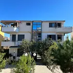 Gazi's For Rent * Golem (Tirana)