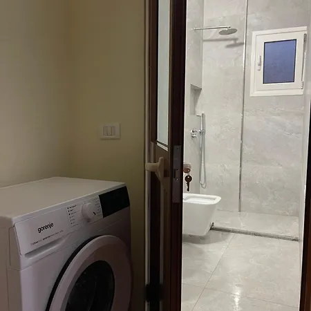 Gazi's For Rent Apartamento Golem (Tirana)