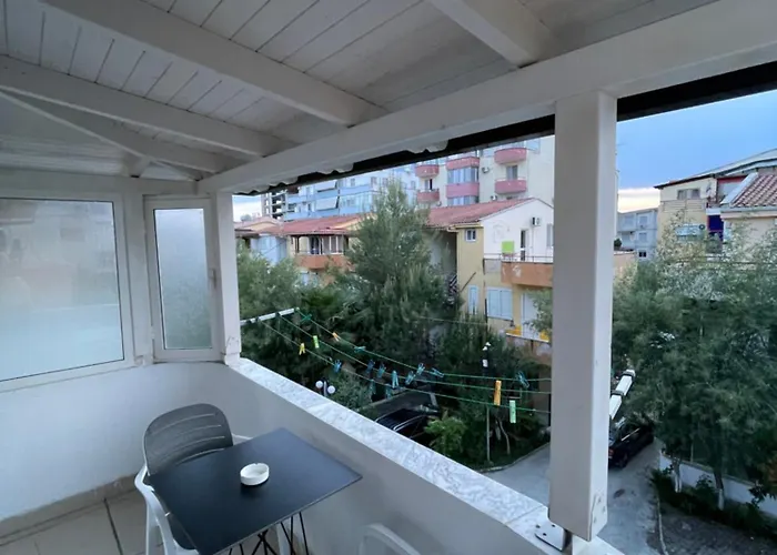 Appartement Gazi's For Rent Golem (Tirana)